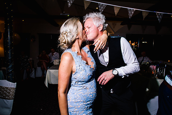 Three Horseshoes Wedding Photography - Staffordshire Weddding Photographer - Laura & Louis-1041