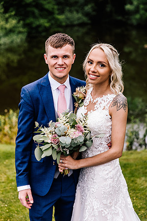 Sandhole Oak Barn Wedding Photography - Caitlin & Shane-703