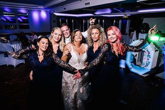 Jane & David - Gift Of A Wedding - Moat House Acton Trussell-747