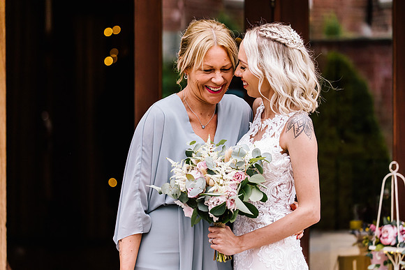 Sandhole Oak Barn Wedding Photography - Caitlin & Shane-611