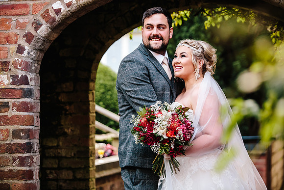 Slaters Country Inn Wedding Photography - Katie & Louis - Staffordshire Wedding Photographer-418