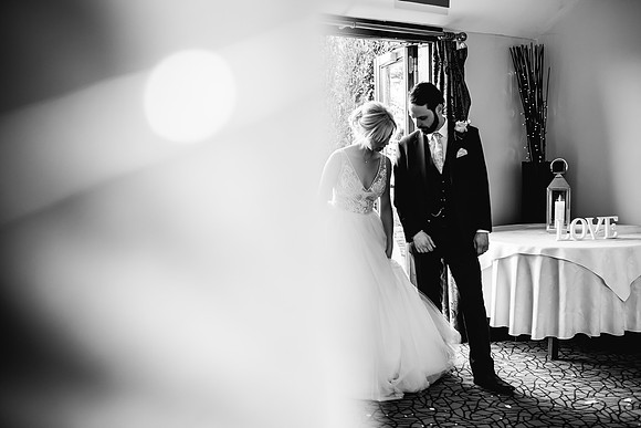 Three Horseshoes Wedding Photography - Staffordshire Weddding Photographer - Laura & Louis-481