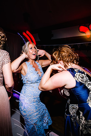 Three Horseshoes Wedding Photography - Staffordshire Weddding Photographer - Laura & Louis-951