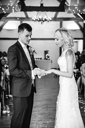 Sandhole Oak Barn Wedding Photography - Caitlin & Shane-354
