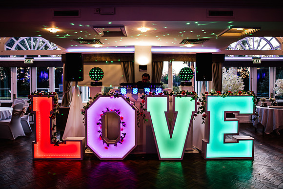 Jane & David - Gift Of A Wedding - Moat House Acton Trussell-510
