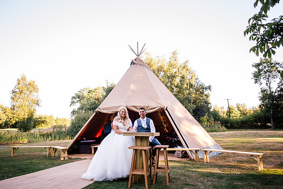 The Oak Tree Of Peover Wedding Photography - Cheshire Wedding Photographer-1008