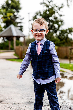 Hanbury Barn Wedding Photography - Laura & Phil-201