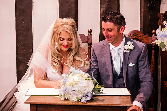 The Oak Tree Of Peover Wedding Photography - Cheshire Wedding Photographer-350