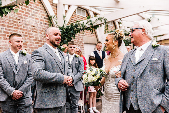 Foxtail Barns Wedding Photography - Kate & Jonathon-270