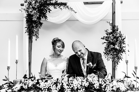 Hanbury Barn Wedding Photography - Laura & Phil-335