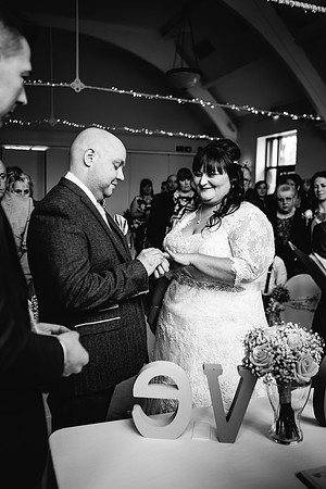 Floral Hall Wedding - Staffordshire WEdding Photography - Gemma & Dan-274
