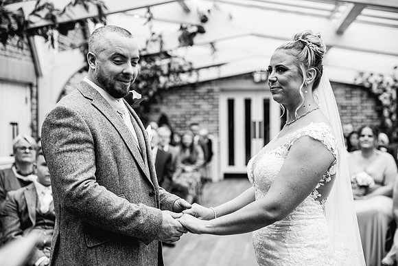 Foxtail Barns Wedding Photography - Kate & Jonathon-298