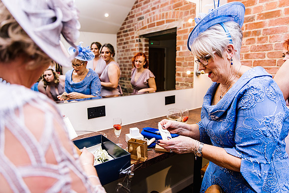 Foxtail Barns Wedding Photography - Kate & Jonathon-186