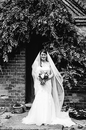 Rachel & Rich - Shropshire Wedding Photography - Market Drayton-244
