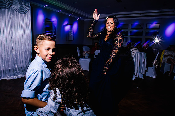Jane & David - Gift Of A Wedding - Moat House Acton Trussell-580