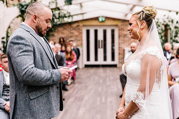Foxtail Barns Wedding Photography - Kate & Jonathon-305