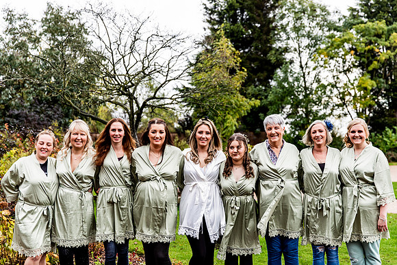 Hanbury Barn Wedding Photography - Laura & Phil-154