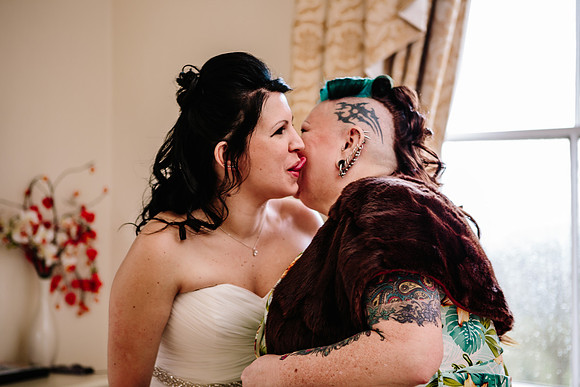 Wedding Photography - The upper House Barlaston - Holly & Clojo-122