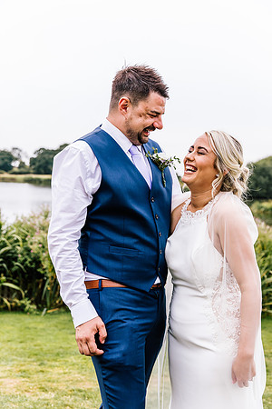 Sandhole Oak Barn Wedding Photography - Becky & Sam-394