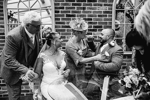 Foxtail Barns Wedding Photography - Kate & Jonathon-345