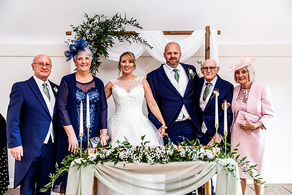 Hanbury Barn Wedding Photography - Laura & Phil-349