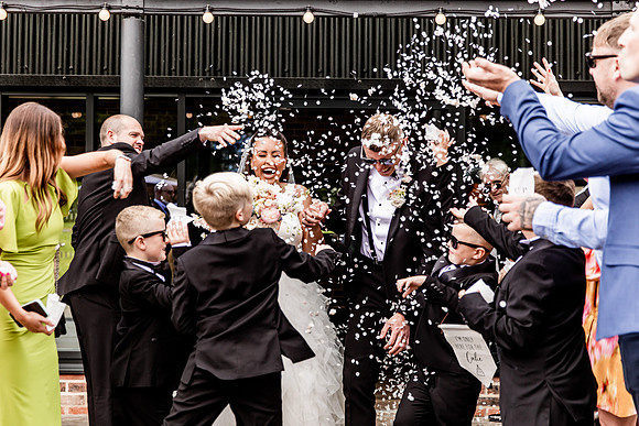 Charlotte & Paul - Foxtail Barns Wedding Photography-551