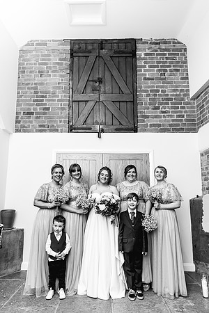 Hanbury Barn Wedding Photography - Hannah & Adam-439
