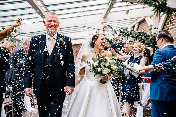 Foxtail Barns Wedding Photography - Jill & Chris-399