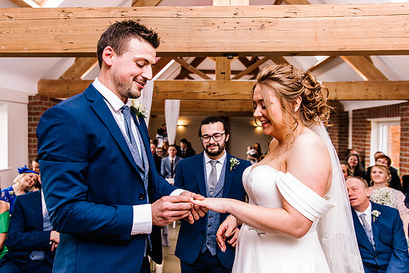 Hanbury Barn Wedding Photography - Hannah & Adam-329