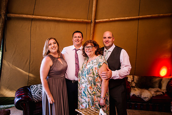 The Oak Tree Of Peover Wedding Photography - Cheshire Wedding Photographer-943