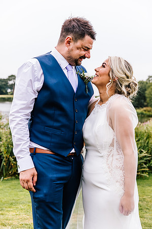 Sandhole Oak Barn Wedding Photography - Becky & Sam-393