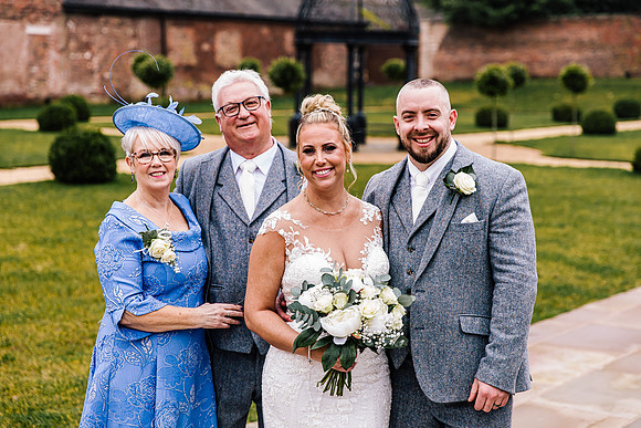 Foxtail Barns Wedding Photography - Kate & Jonathon-564