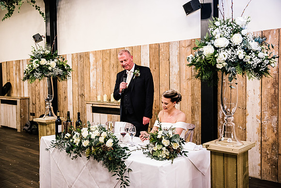 Foxtail Barns Wedding Photography - Jill & Chris-640