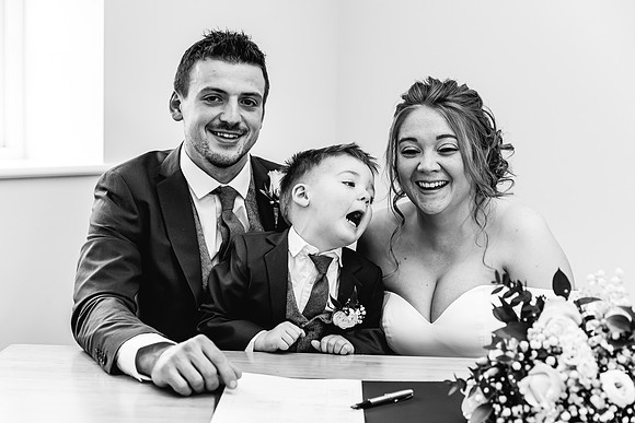 Hanbury Barn Wedding Photography - Hannah & Adam-359