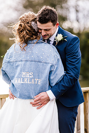 Hanbury Barn Wedding Photography - Hannah & Adam-559