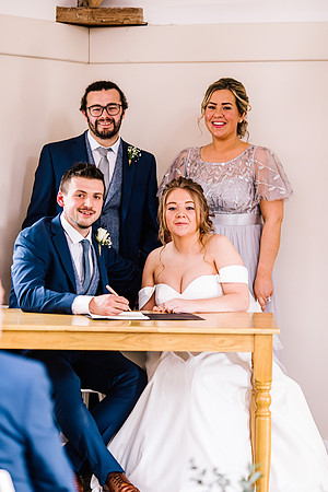 Hanbury Barn Wedding Photography - Hannah & Adam-363