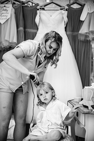 Newby Bridge Wedding Photography - Laura & Ryan-185