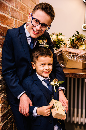 Foxtail Barns Wedding Photography - Jill & Chris-228