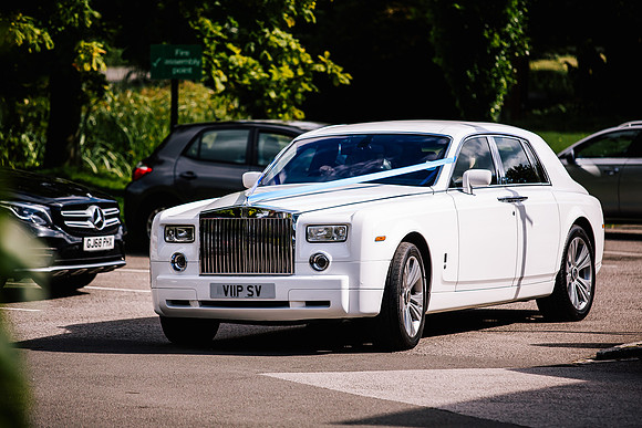 Jane & David - Gift Of A Wedding - Moat House Acton Trussell-45