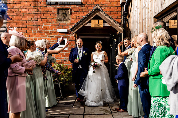 Hanbury Barn Wedding Photography - Laura & Phil-382