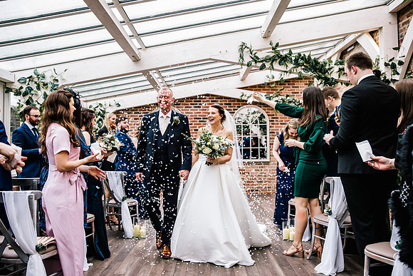 Foxtail Barns Wedding Photography - Jill & Chris-384