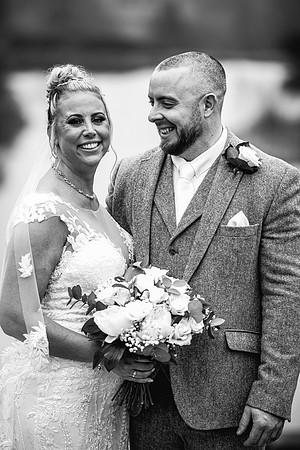 Foxtail Barns Wedding Photography - Kate & Jonathon-502