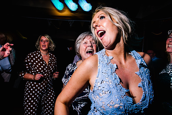 Three Horseshoes Wedding Photography - Staffordshire Weddding Photographer - Laura & Louis-963