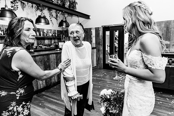 Foxtail Barns Wedding Photography - Zoe & Jack-436