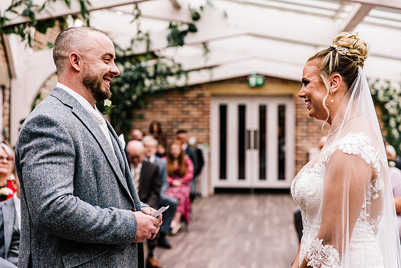 Foxtail Barns Wedding Photography - Kate & Jonathon-311