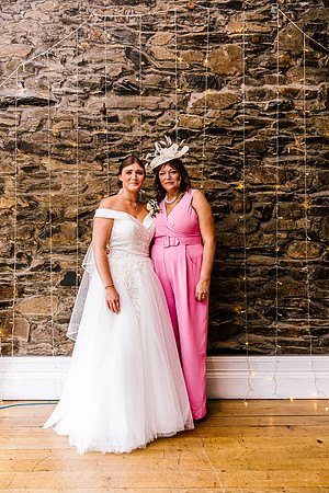 Newby Bridge Wedding Photography - Laura & Ryan-424