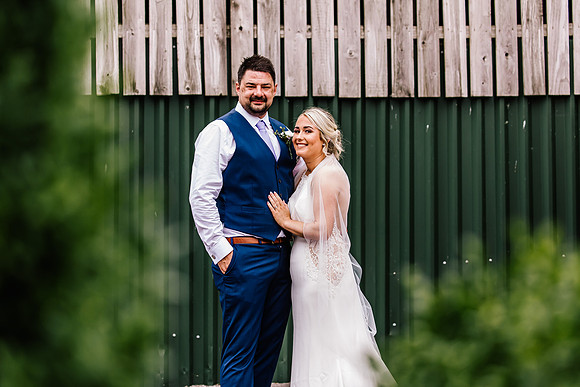 Sandhole Oak Barn Wedding Photography - Becky & Sam-423