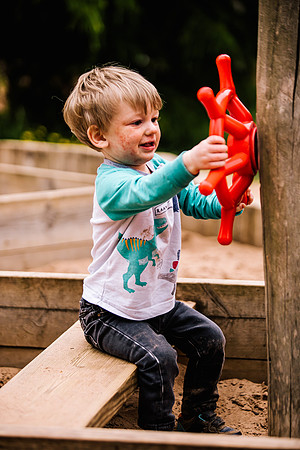 Engagement-Family Shoot at Trentham Gardens-166