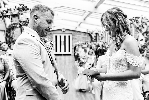 Foxtail Barns Wedding Photography - Zoe & Jack-337