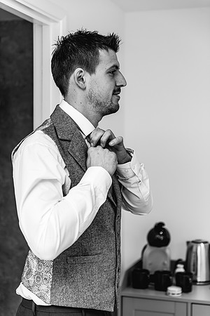 Hanbury Barn Wedding Photography - Hannah & Adam-153